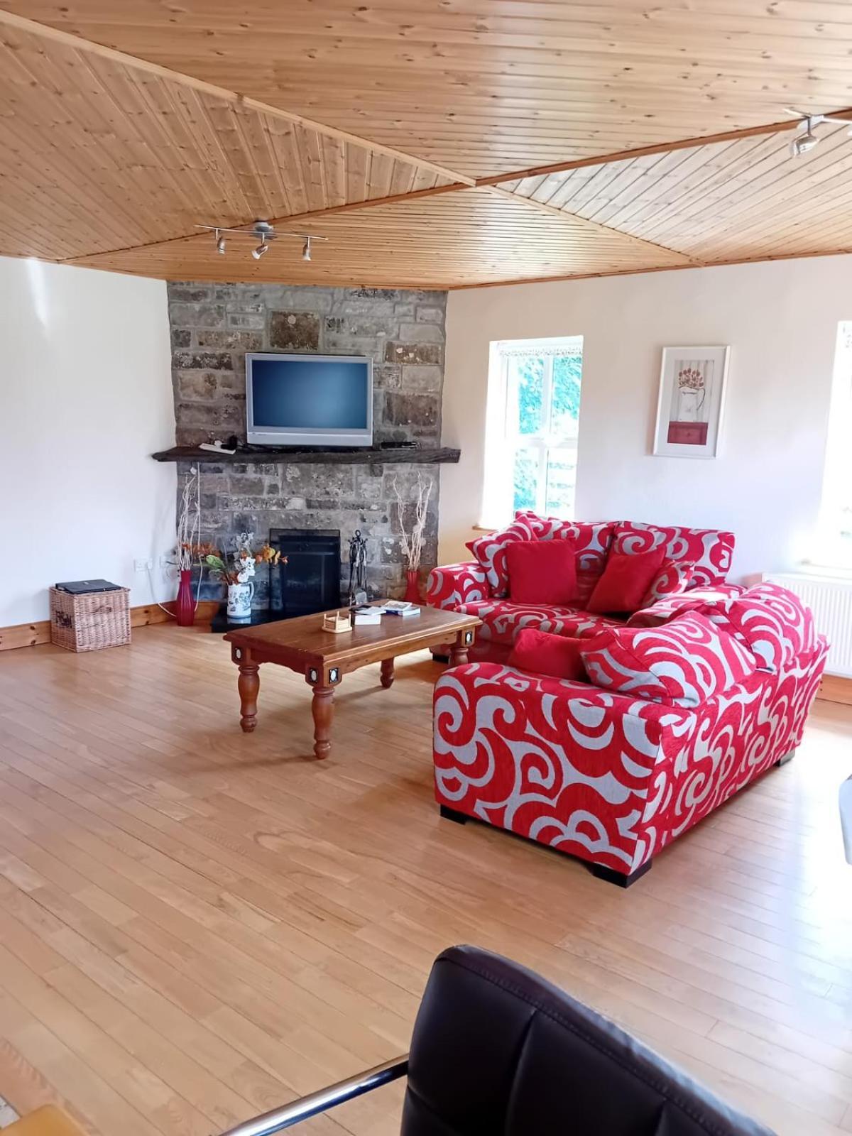 Katy Kellys Countryside Self Catering Cottage Roscommon Exterior photo