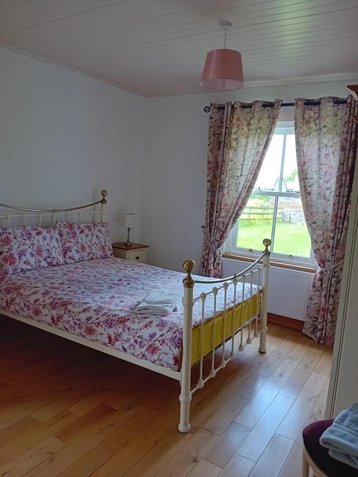 Katy Kellys Countryside Self Catering Cottage Roscommon Exterior photo